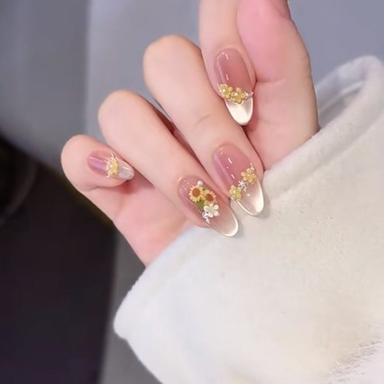 Oriental Floral Nude Press On Nails, Luxury Long Nails with Gold Zircon, Elegant Chinese Style Nail Art.EP-0001